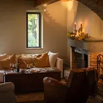 Casale Le Fonti By Great Villa Ravigliano